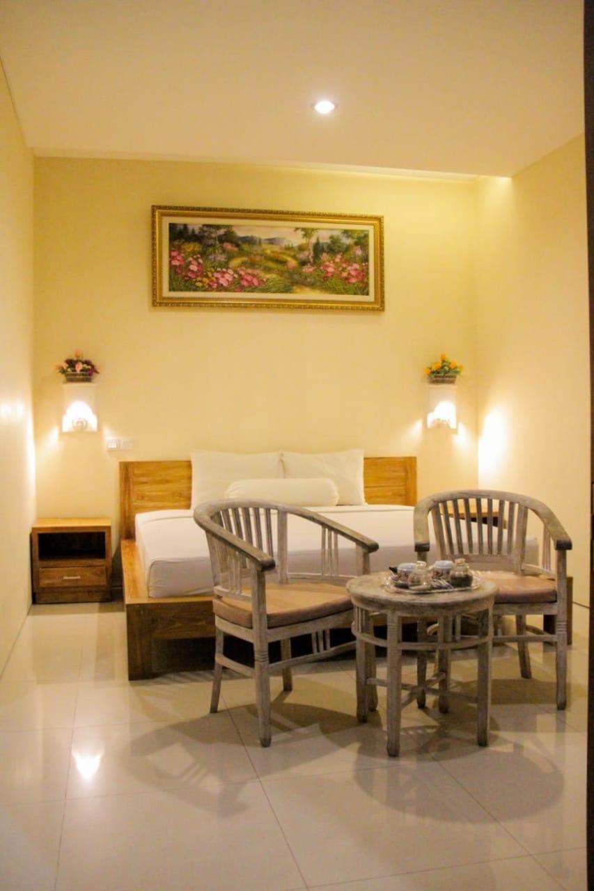 Putri Homestay Sanur  Ngoại thất bức ảnh