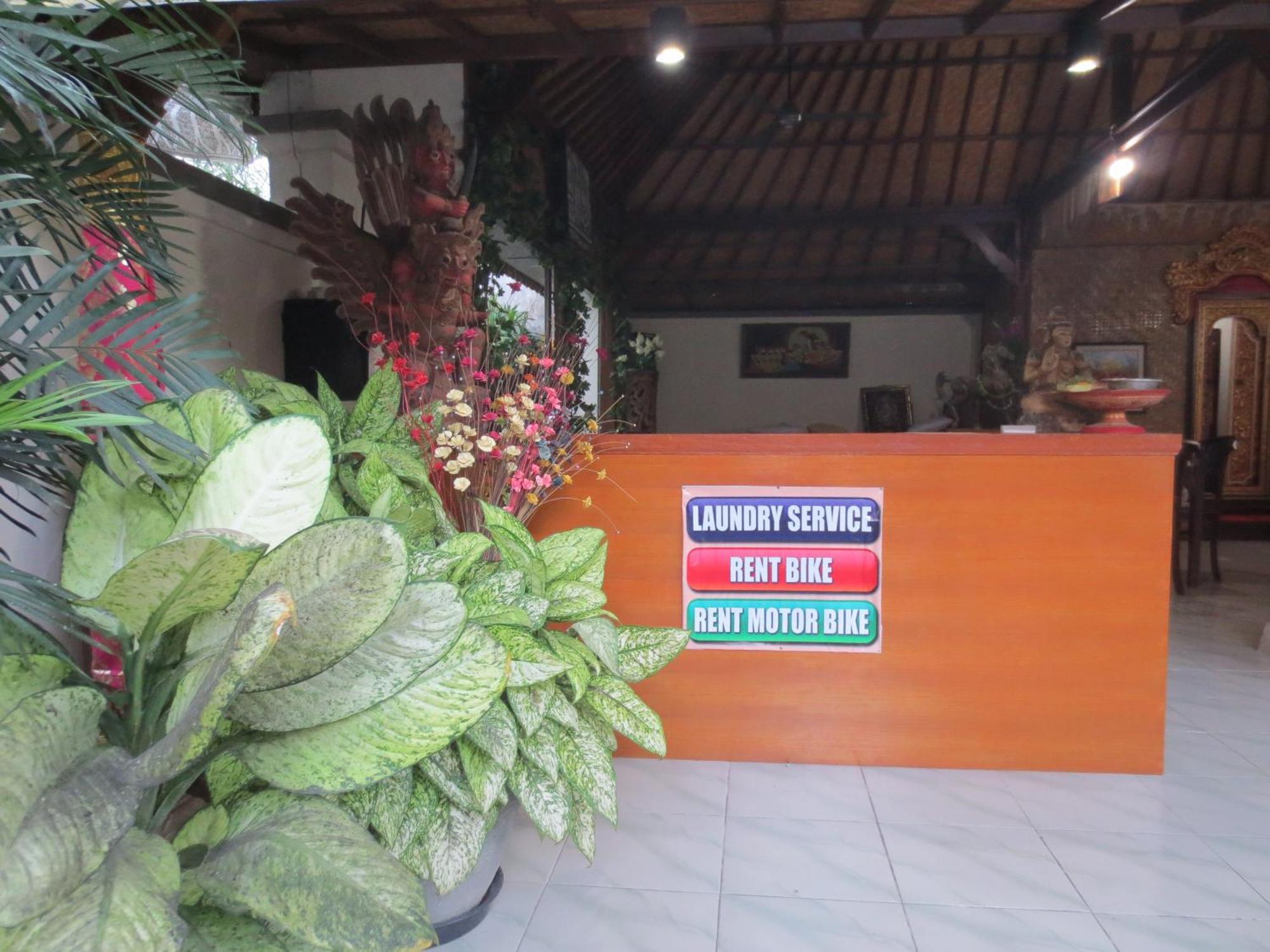 Putri Homestay Sanur  Ngoại thất bức ảnh