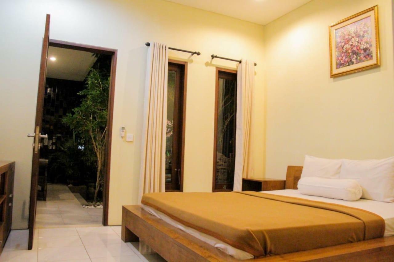 Putri Homestay Sanur  Ngoại thất bức ảnh