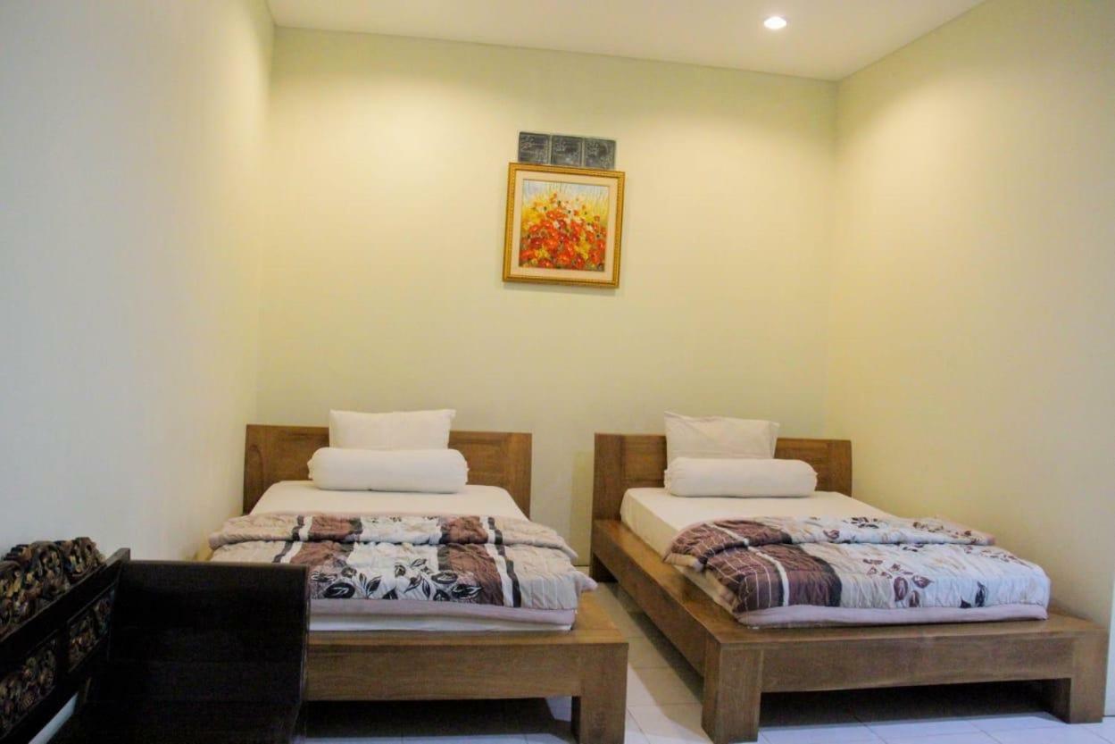 Putri Homestay Sanur  Ngoại thất bức ảnh